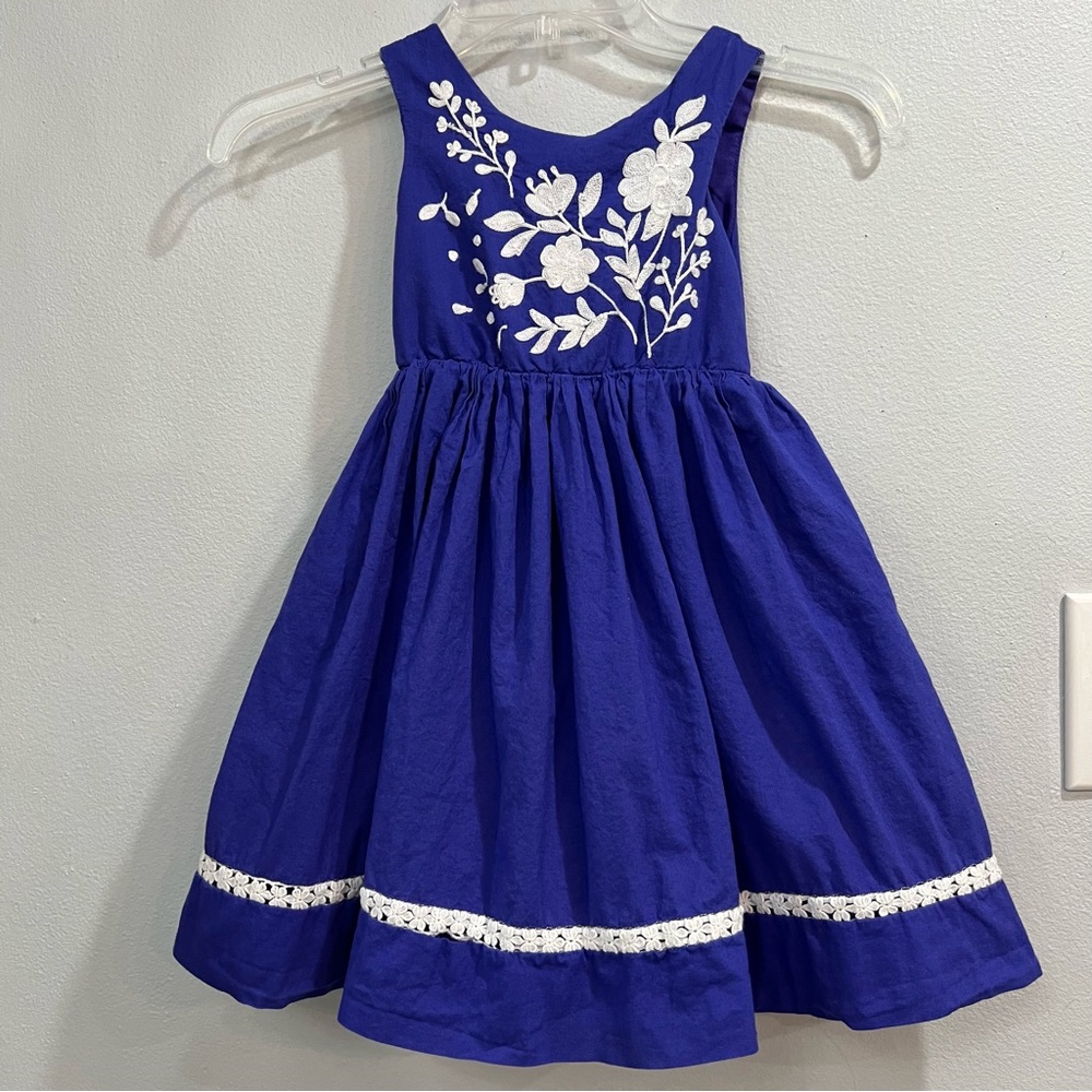 Artisan NY Floral Embroidered Sundress Crisscross Open Back Lace Trim Cotton